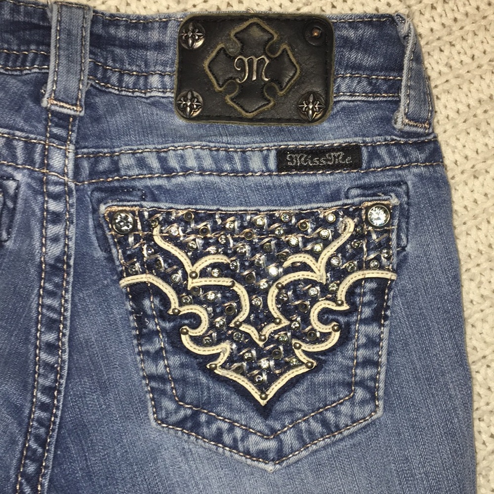 Miss Me skinny jeans 🌸 - Picture 2 of 8